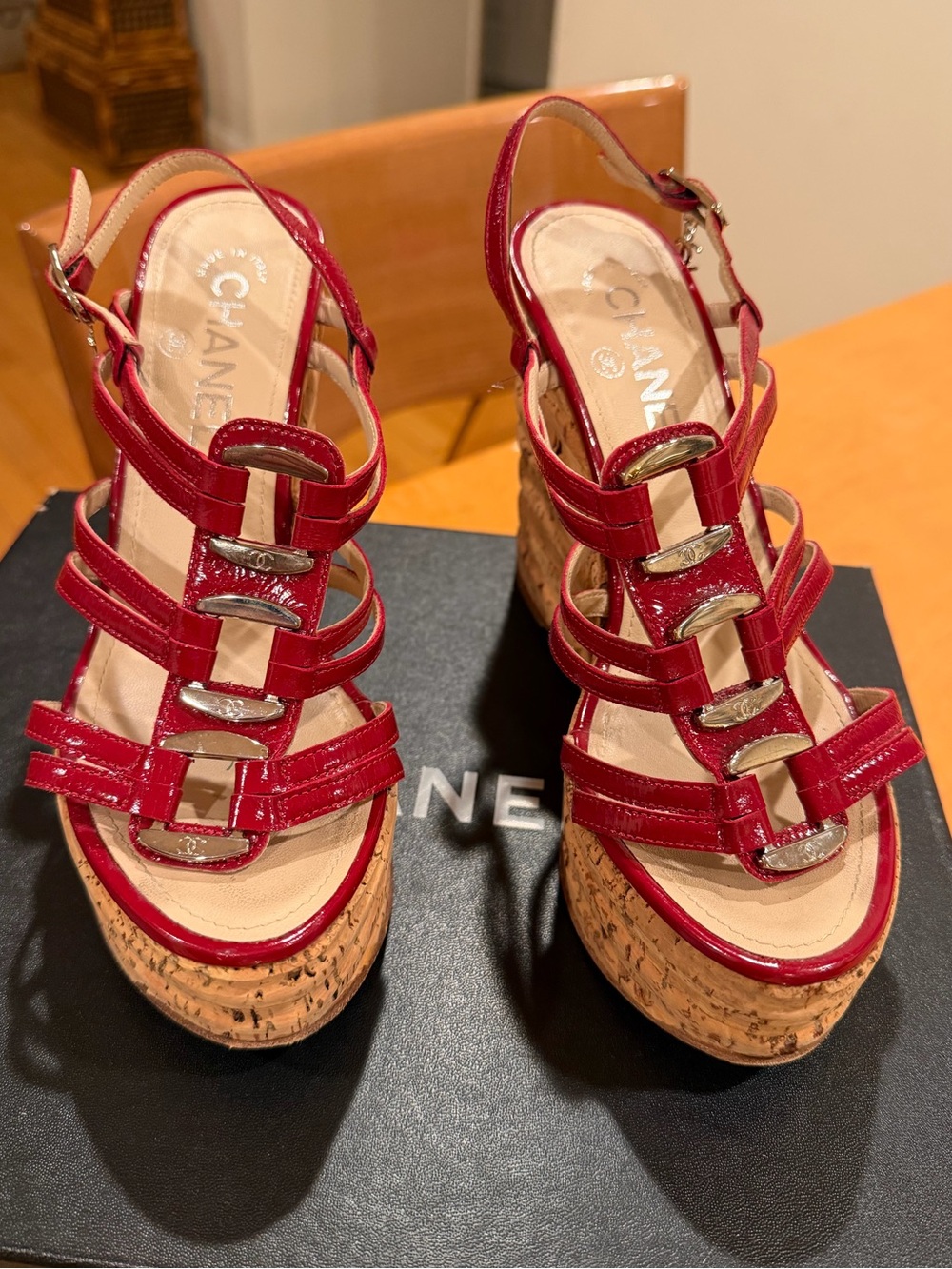 CHANEL Red Patent Leather Cork Wedge Sandals with Strappy Slingback